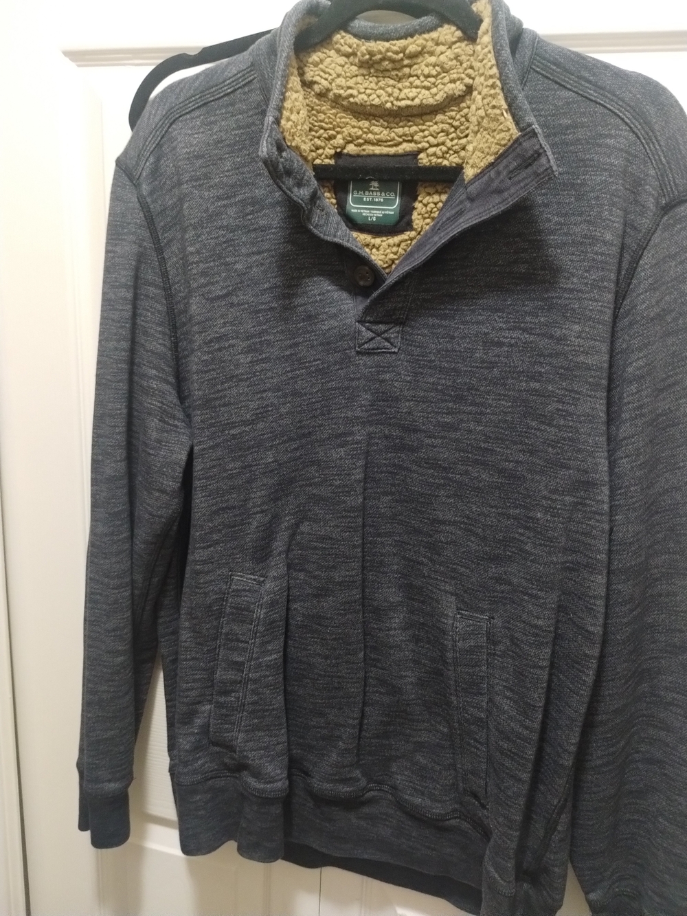 G.H. Bass & Co. Charcoal Heather Pullover with Sherpa Collar